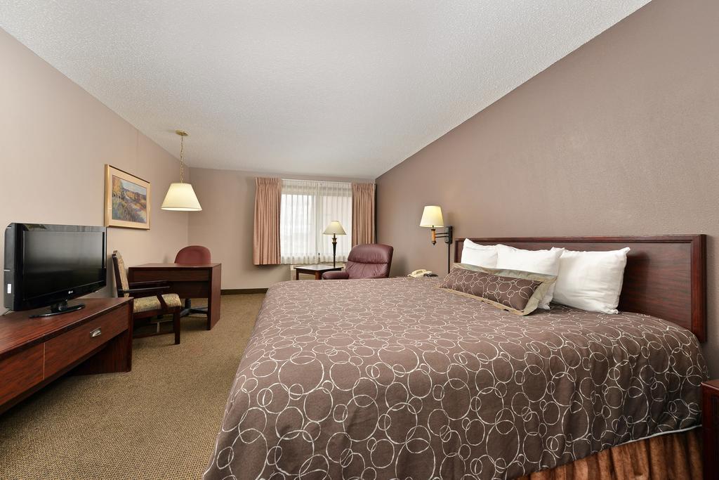 Kelly Inn 13Th Avenue 파고 외부 사진