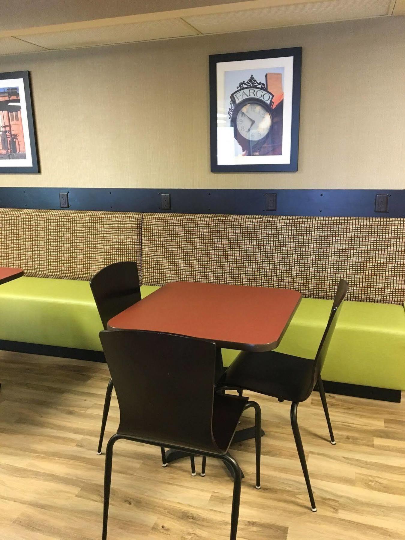 Kelly Inn 13Th Avenue 파고 외부 사진