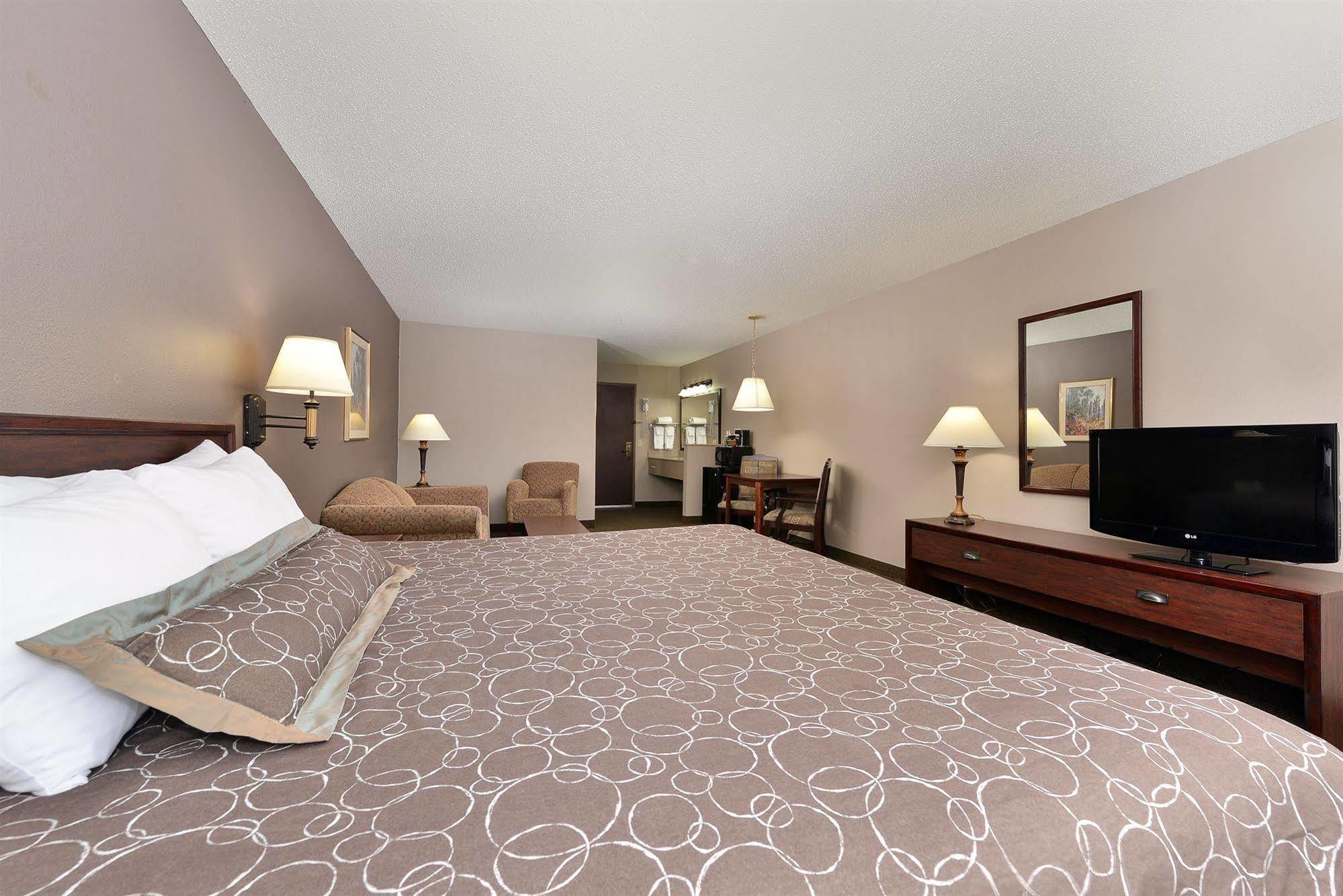 Kelly Inn 13Th Avenue 파고 외부 사진