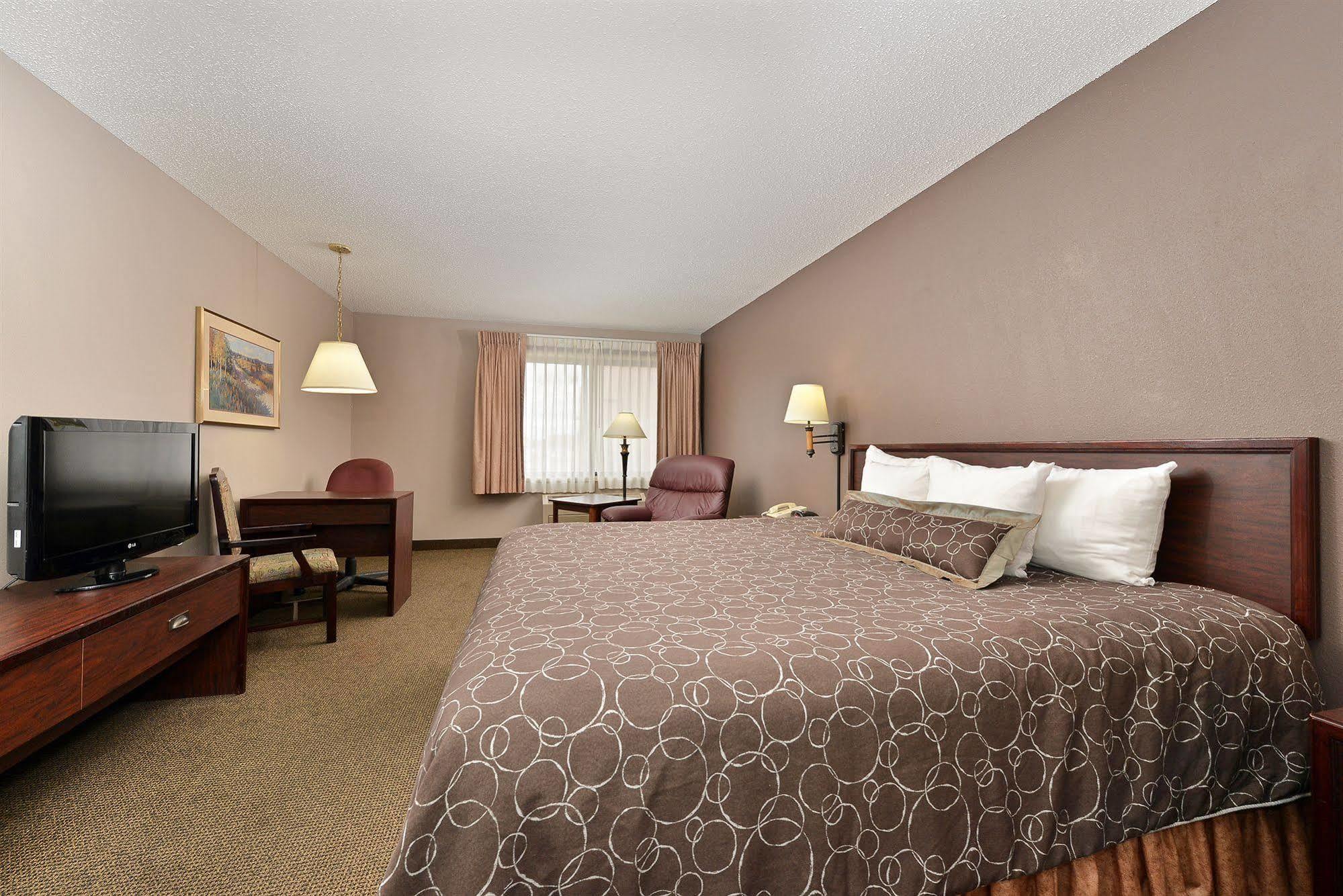 Kelly Inn 13Th Avenue 파고 외부 사진