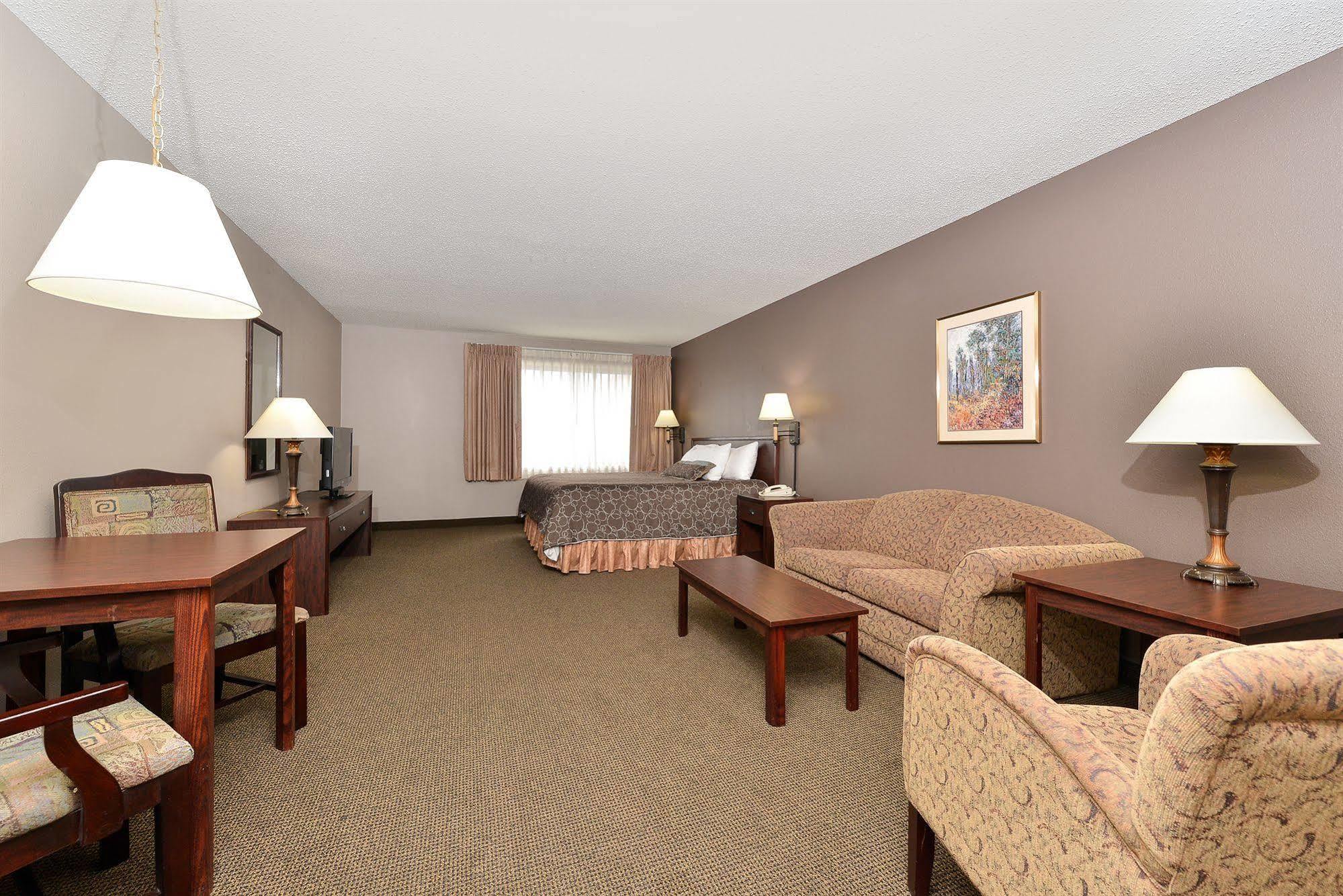 Kelly Inn 13Th Avenue 파고 외부 사진